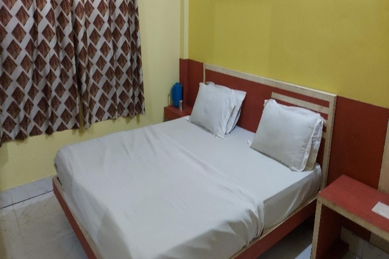 Hotel Spot On 73926 Anjanaa Puri