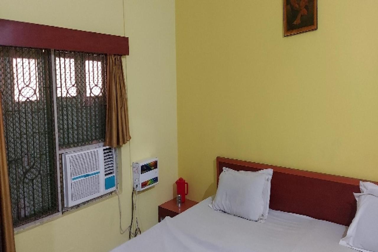 Spot On 73926 Anjanaa Hotel Puri